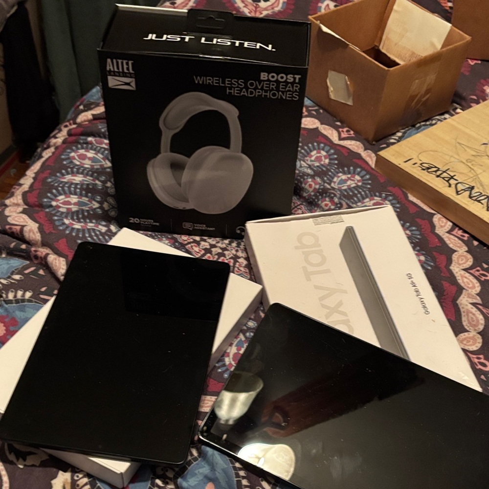 Samsung Galaxy Tab with Black Finish